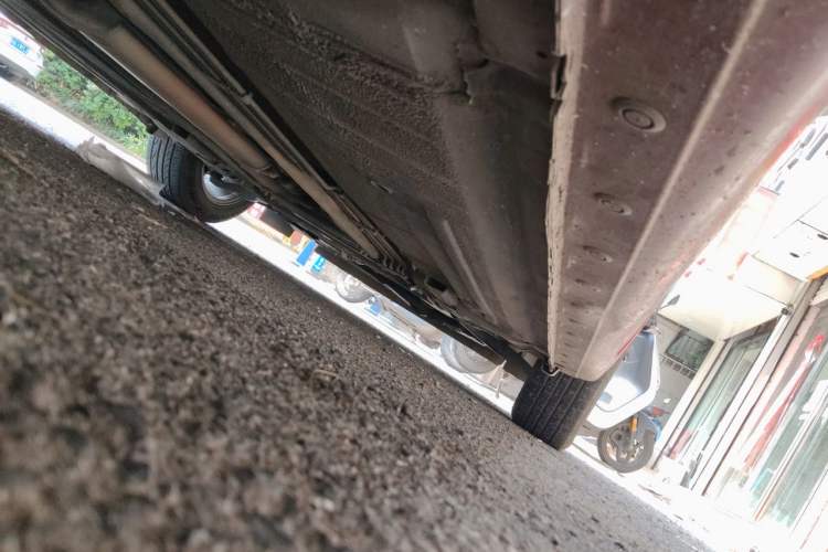 Used Nissan Tiida 2014 1.6L CVT Smart Model Chassis Rear Right