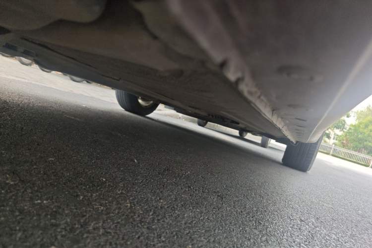 Used Nissan Tiida 2014 1.6L CVT Cool Cafe Edition Chassis Rear Right