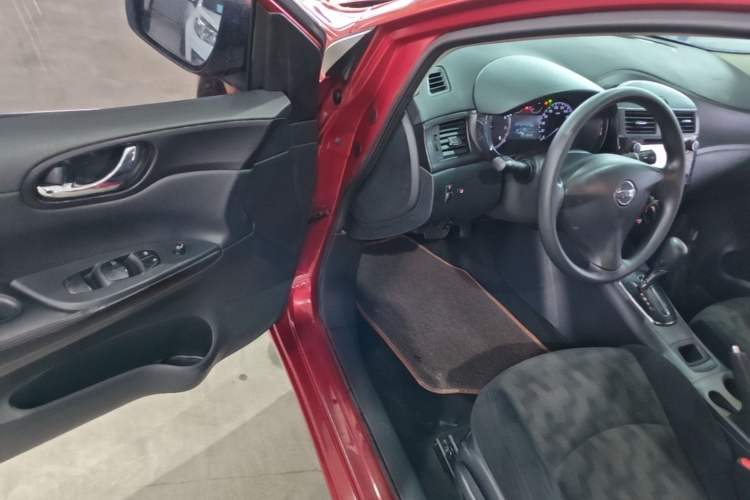 Used Nissan Tiida 2014 1.6L CVT Comfort Model Driver Seat