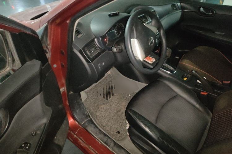 Used Nissan Tiida 2014 1.6L CVT Smart Model Driver Seat
