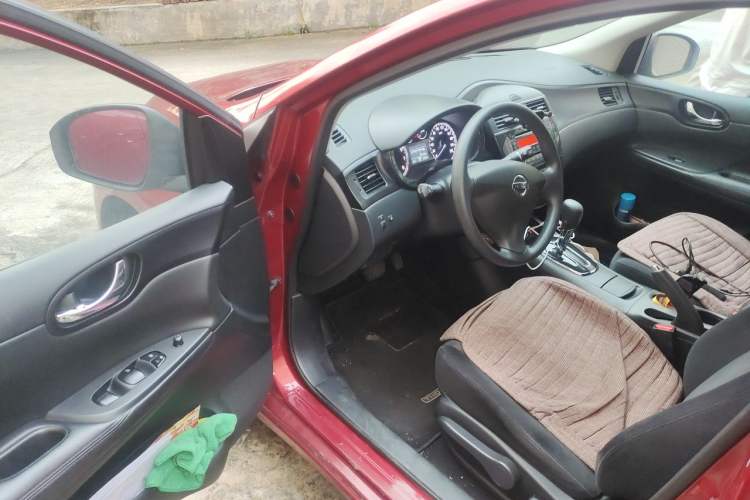 Used Nissan Tiida 2014 1.6L CVT Comfort Model Driver Seat