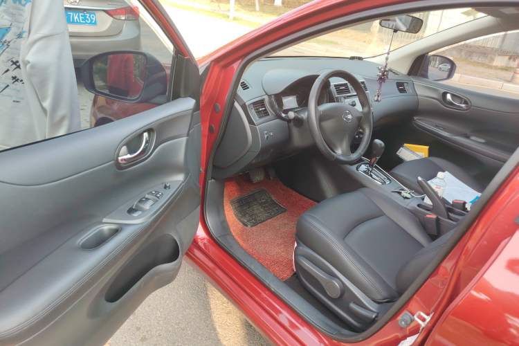 Used Nissan Tiida 2014 1.6L CVT Comfort Model Driver Seat