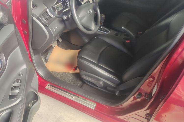 Used Nissan Tiida 2014 1.6L CVT Comfort Model Driver Seat