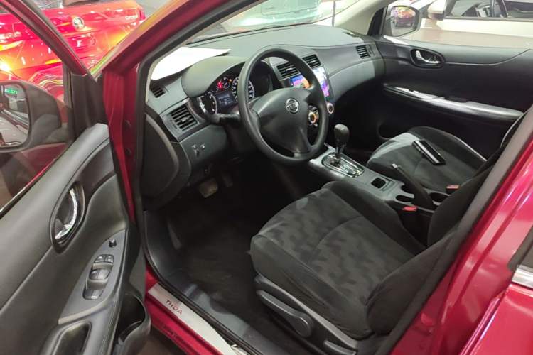 Used Nissan Tiida 2014 1.6L CVT Comfort Model Driver Seat