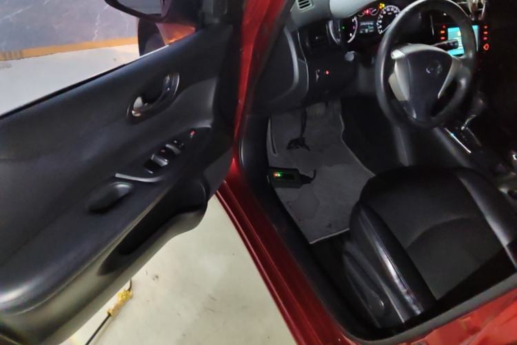 Used Nissan Tiida 2014 1.6L CVT Smart Model Driver Seat