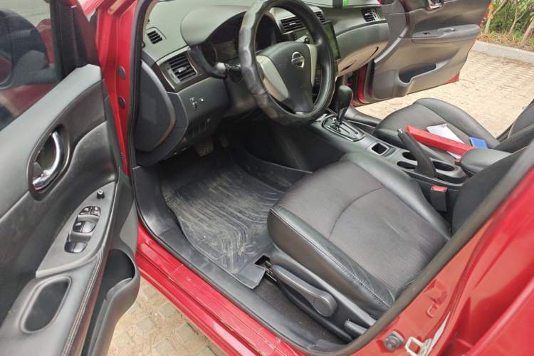 Used Nissan Tiida 2014 1.6L CVT Smart Model Driver Seat
