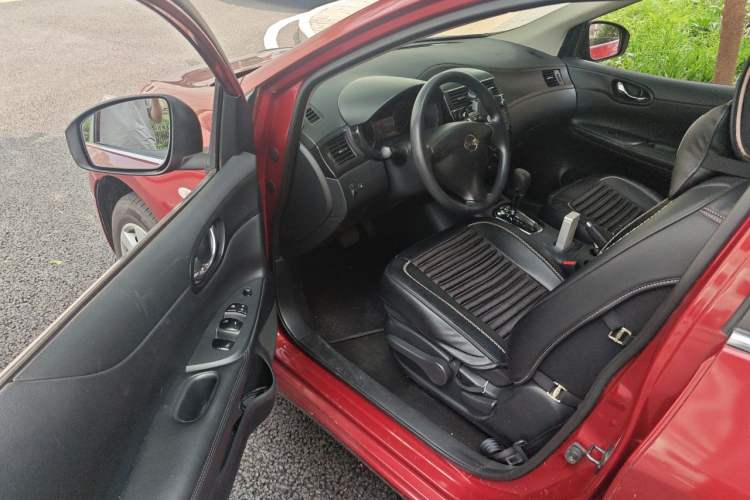 Used Nissan Tiida 2014 1.6L CVT Comfort Model Driver Seat