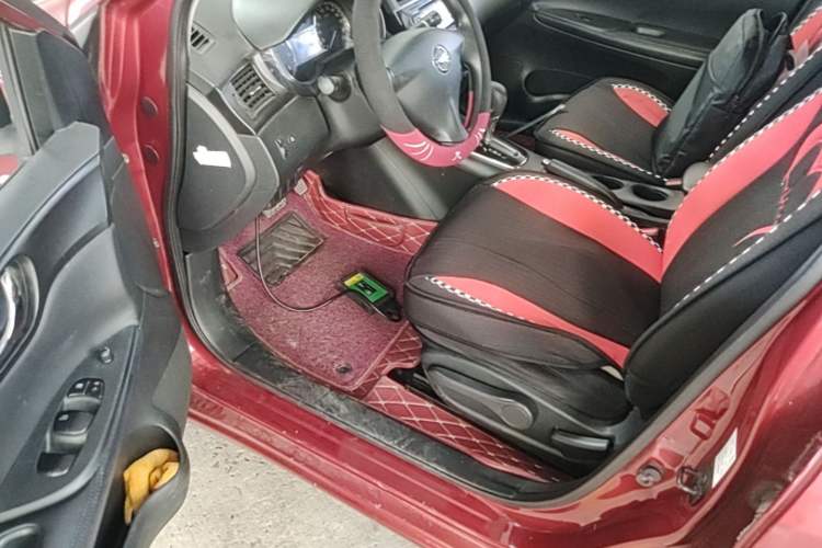 Used Nissan Tiida 2014 1.6L CVT Comfort Model Driver Seat