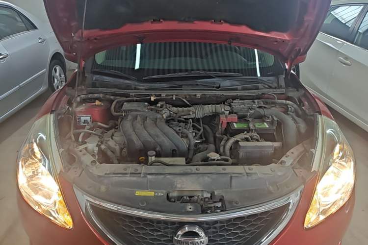 Used Nissan Tiida 2014 1.6L CVT Comfort Model Engine Bay