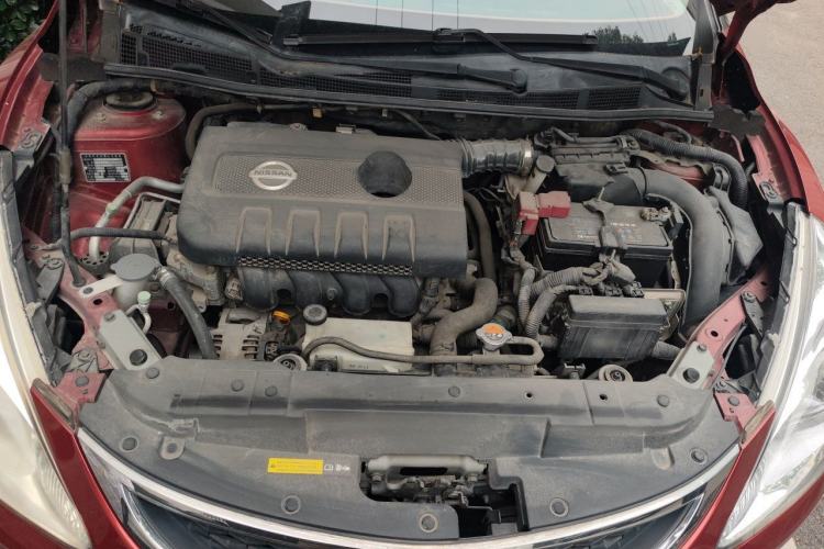 Used Nissan Tiida 2014 1.6L CVT Smart Model Engine Bay