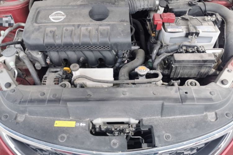 Used Nissan Tiida 2014 1.6L CVT Smart Model Engine Bay