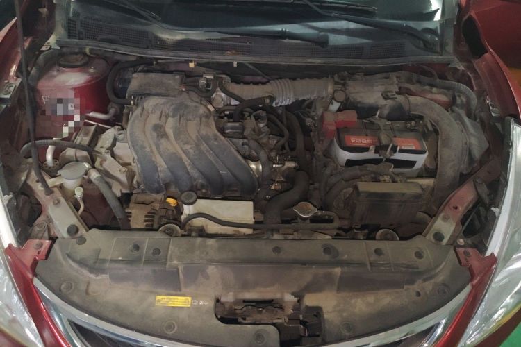 Used Nissan Tiida 2014 1.6L CVT Smart Model Engine Bay