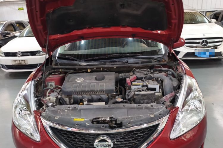Used Nissan Tiida 2014 1.6L CVT Smart Model Engine Bay