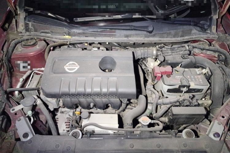 Used Nissan Tiida 2014 1.6L CVT Smart Model Engine Bay