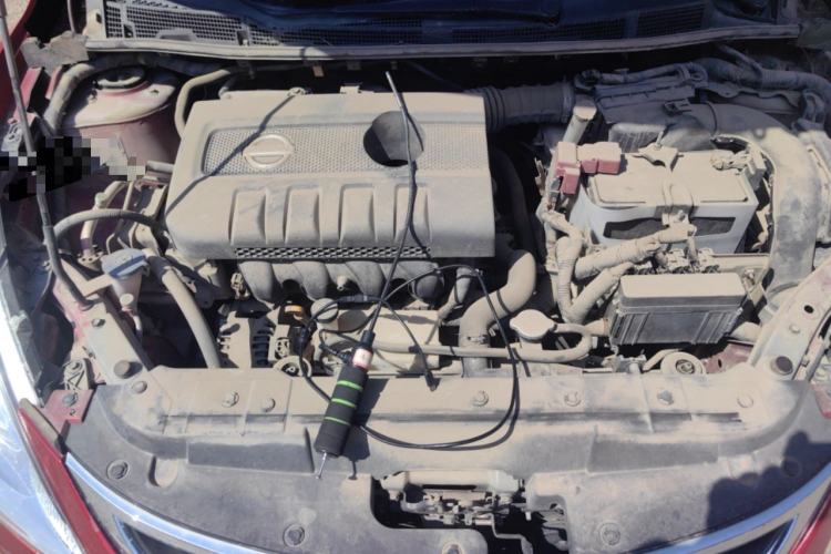 Used Nissan Tiida 2014 1.6L CVT Smart Model Engine Bay