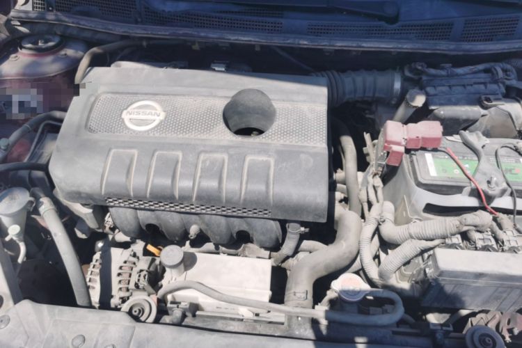 Used Nissan Tiida 2014 1.6L CVT Smart Model Engine Bay