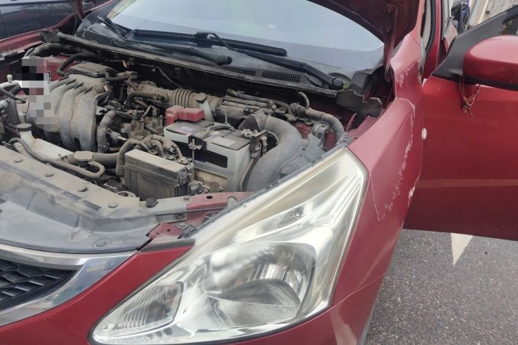 Used Nissan Tiida 2014 1.6L CVT Comfort Model Engine Bay Left