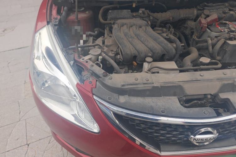 Used Nissan Tiida 2014 1.6L CVT Comfort Model Engine Bay Right