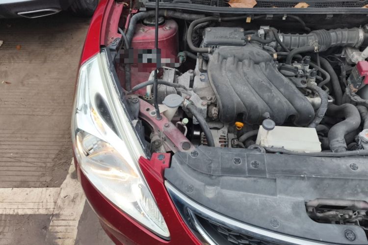 Used Nissan Tiida 2014 1.6L CVT Comfort Model Engine Bay Right