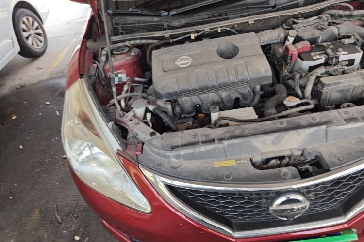 Used Nissan Tiida 2014 1.6L CVT Cool Cafe Edition Engine Bay Right