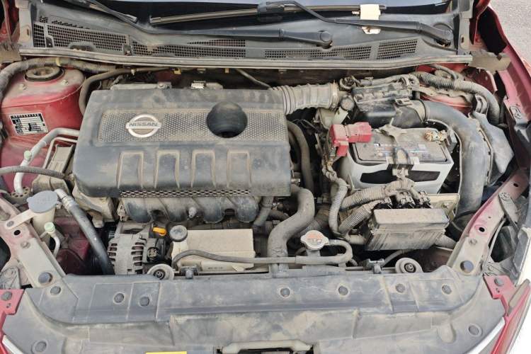 Used Nissan Tiida 2014 1.6L CVT Smart Model Engine Bay