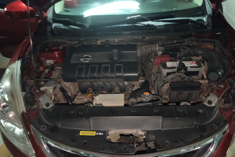 Used Nissan Tiida 2014 1.6L CVT Smart Model Engine Bay