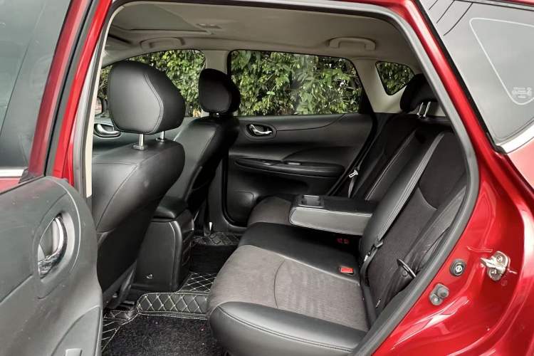 Used Nissan Tiida 2014 1.6L CVT Smart Model Exterior 10