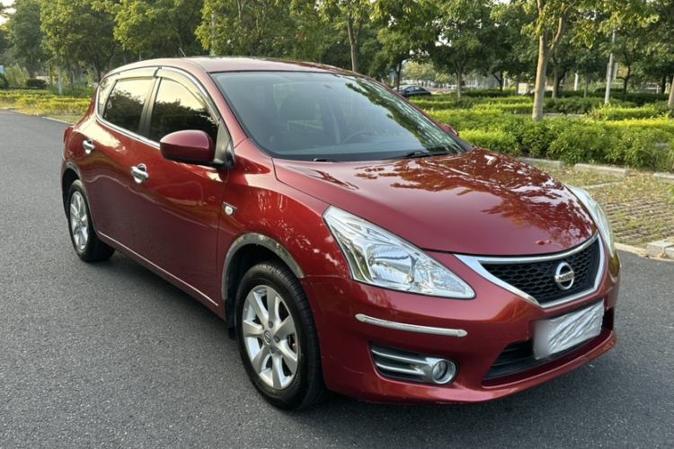 Used Nissan Tiida 2014 1.6L CVT Cool Cafe Edition Exterior 3