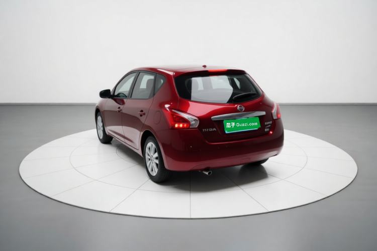 Used Nissan Tiida 2014 1.6L CVT Comfort Model Exterior 3