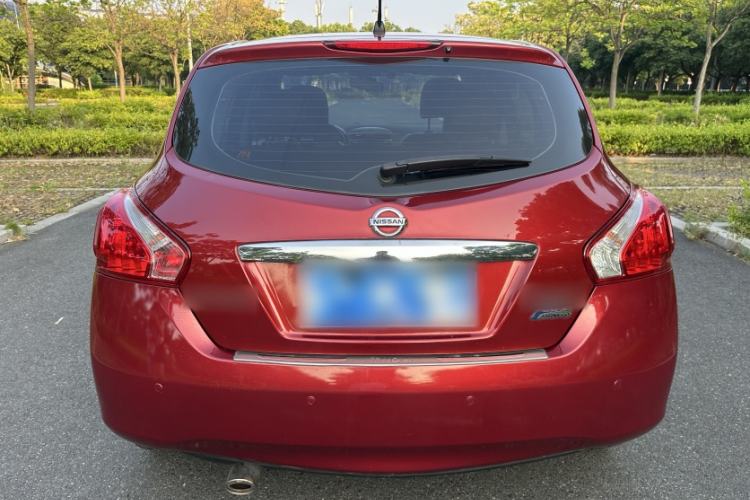 Used Nissan Tiida 2014 1.6L CVT Cool Cafe Edition Exterior 5