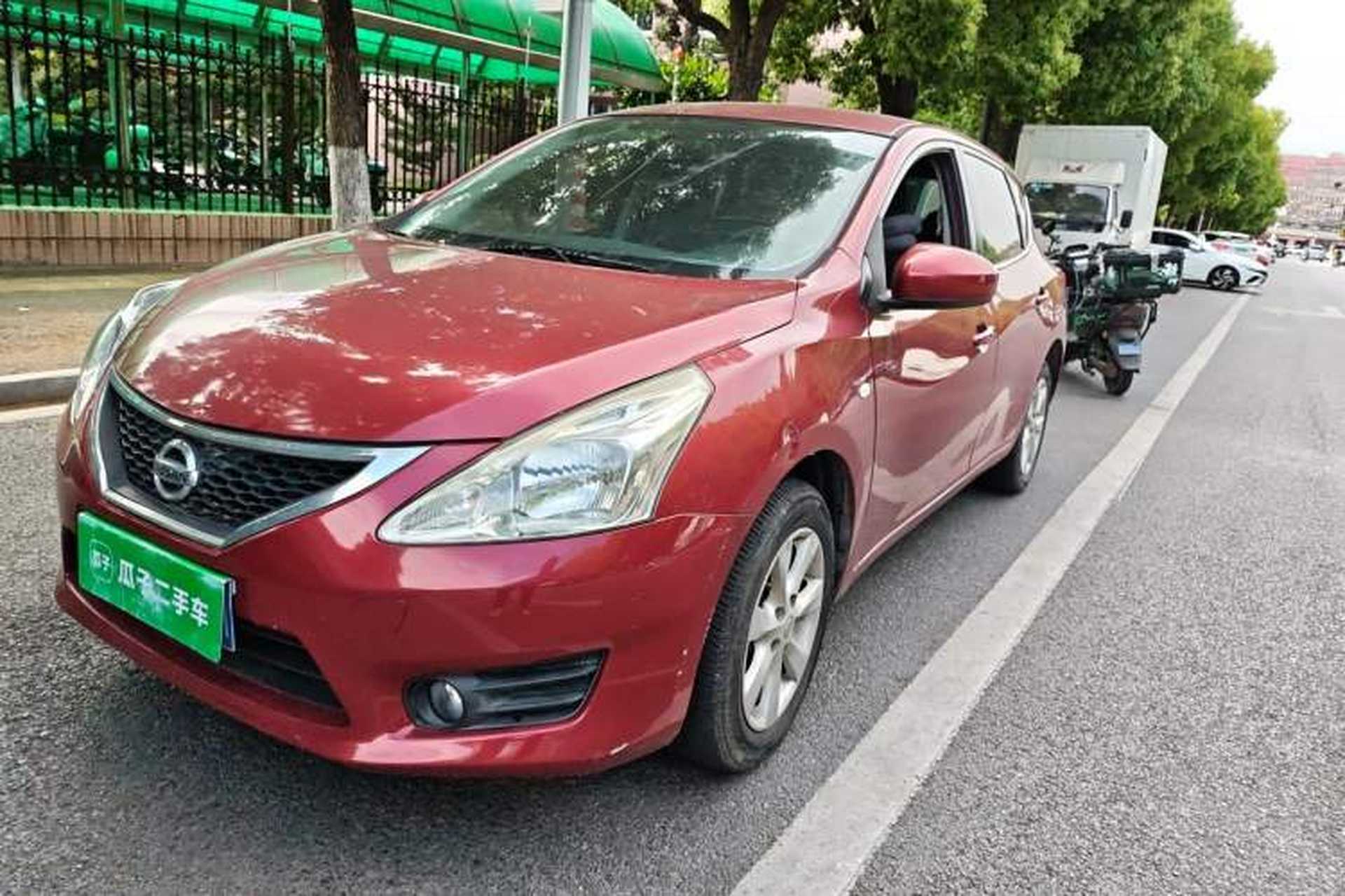 Used Nissan Tiida 2014 1.6L CVT Comfort Model Front Left 45 Deg