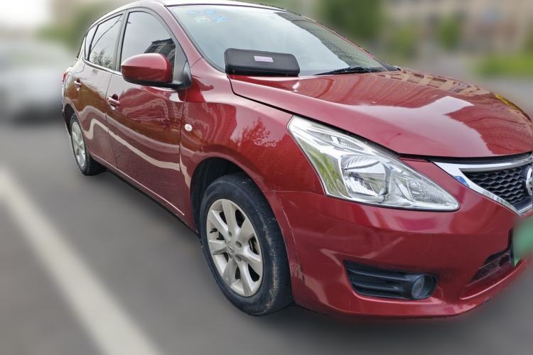 Used Nissan Tiida 2014 1.6L CVT Comfort Model Front Right 45 Deg