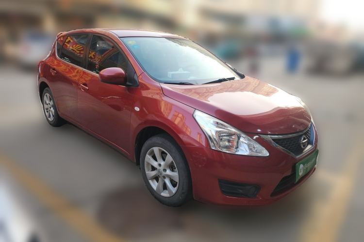 Used Nissan Tiida 2014 1.6L CVT Comfort Model Front Right 45 Deg