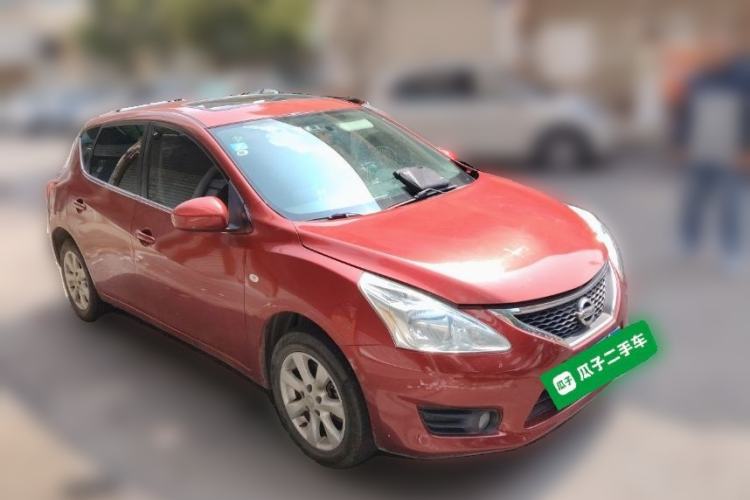 Used Nissan Tiida 2014 1.6L CVT Smart Model Front Right 45 Deg