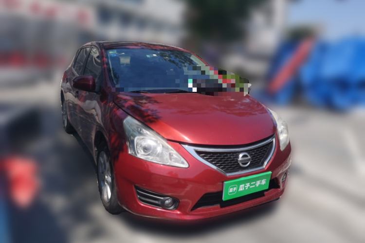 Used Nissan Tiida 2014 1.6L CVT Smart Model Front Right 45 Deg