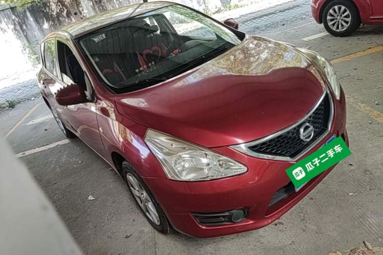 Used Nissan Tiida 2014 1.6L CVT Comfort Model Front Right 45 Deg