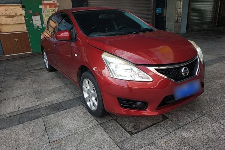 Used Nissan Tiida 2014 1.6L CVT Comfort Model Front Right 45 Deg
