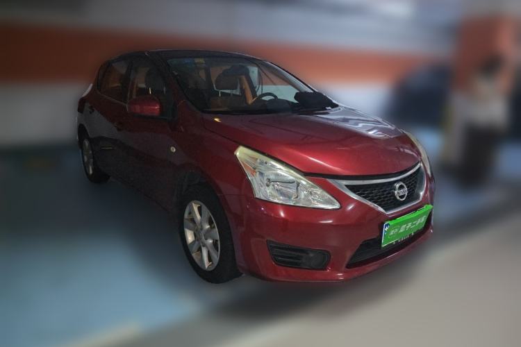Used Nissan Tiida 2014 1.6L CVT Comfort Model Front Right 45 Deg