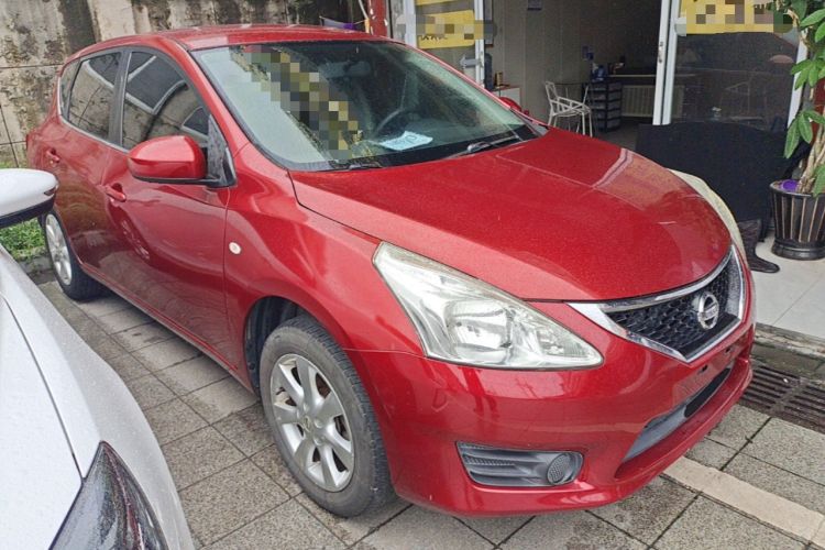 Used Nissan Tiida 2014 1.6L CVT Comfort Model Front Right 45 Deg
