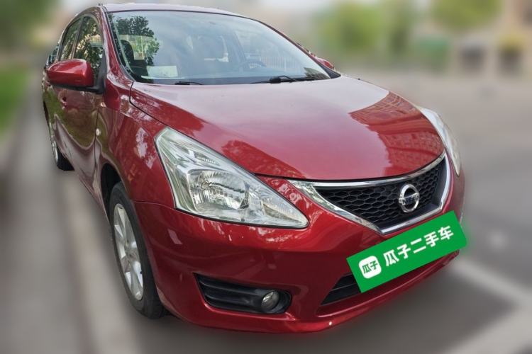 Used Nissan Tiida 2014 1.6L CVT Smart Model Front Right 45 Deg