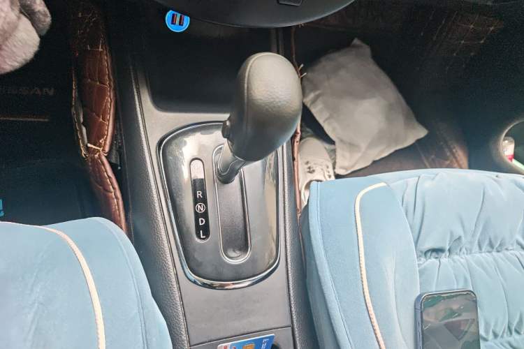 Used Nissan Tiida 2014 1.6L CVT Comfort Model Gear Lever