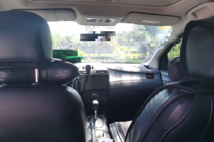 Used Nissan Tiida 2014 1.6L CVT Smart Model Headliner