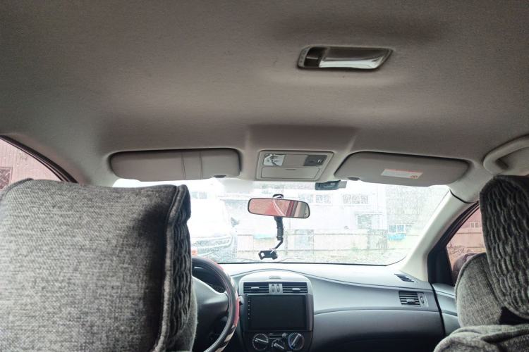 Used Nissan Tiida 2014 1.6L CVT Comfort Model Headliner