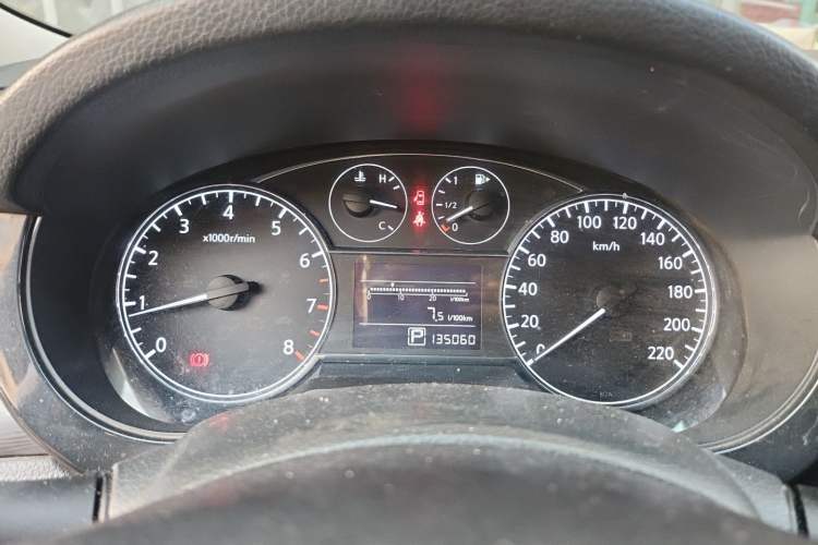 Used Nissan Tiida 2014 1.6L CVT Comfort Model Instrument Cluster