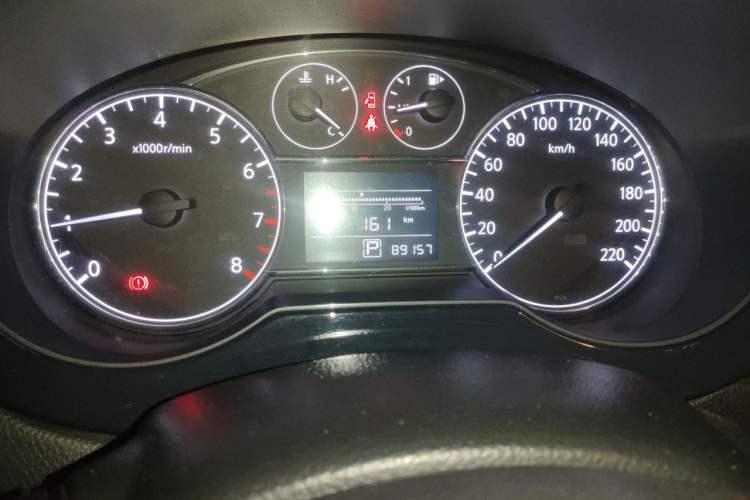 Used Nissan Tiida 2014 1.6L CVT Comfort Model Instrument Cluster