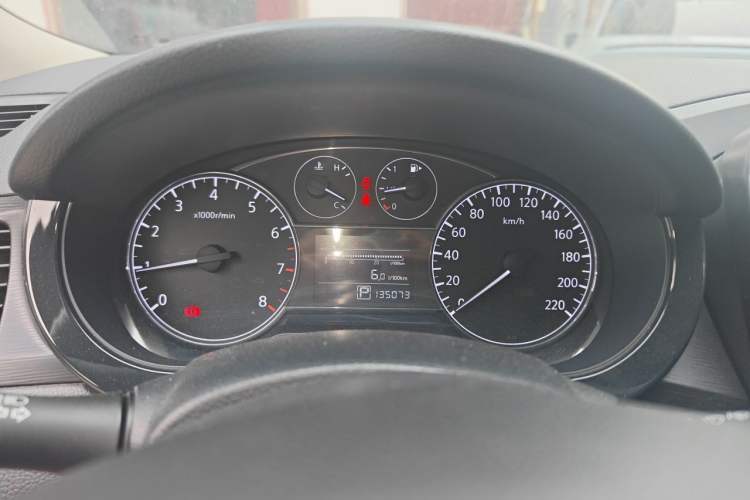 Used Nissan Tiida 2014 1.6L CVT Comfort Model Instrument Cluster