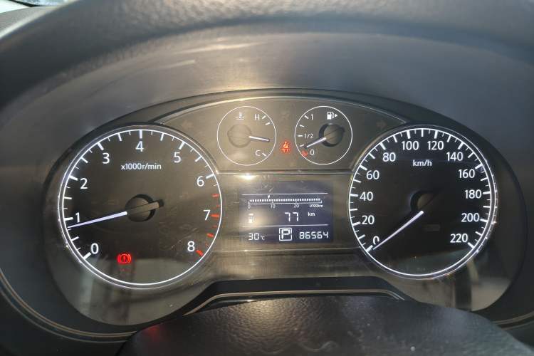 Used Nissan Tiida 2014 1.6L CVT Smart Model Instrument Cluster