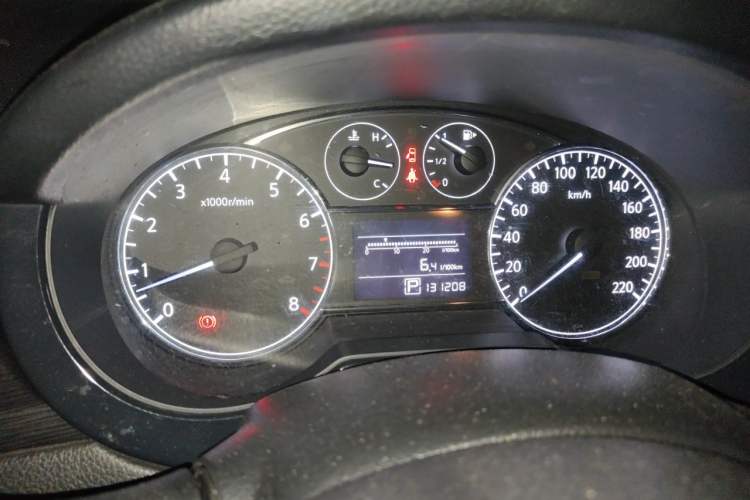 Used Nissan Tiida 2014 1.6L CVT Comfort Model Instrument Cluster