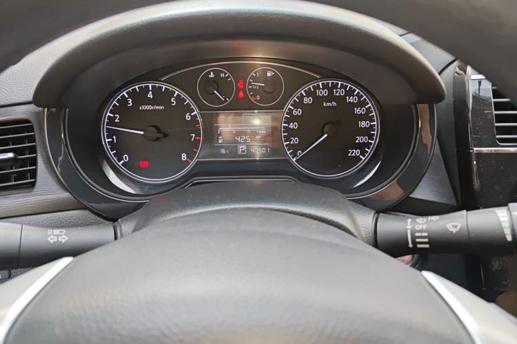 Used Nissan Tiida 2014 1.6L CVT Smart Model Instrument Cluster