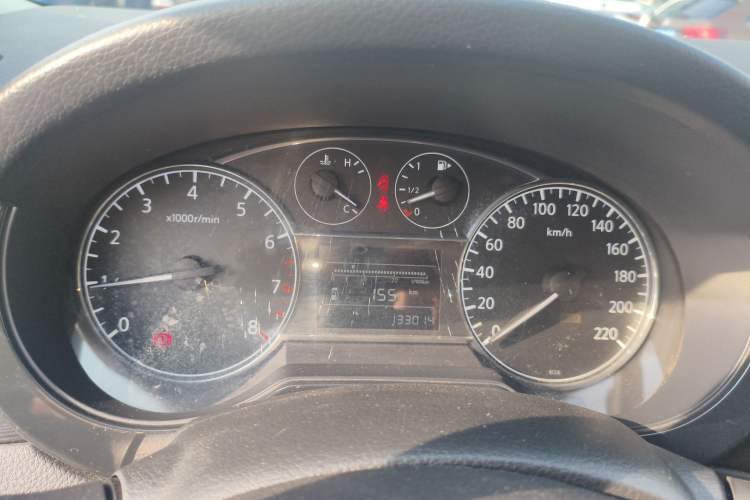 Used Nissan Tiida 2014 1.6L Manual Comfort Model Instrument Cluster